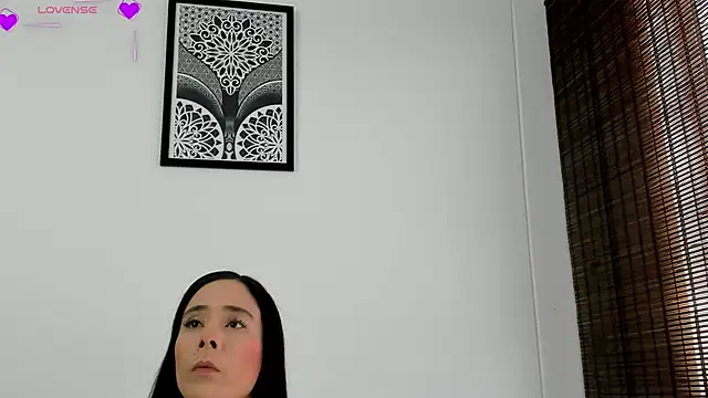 VeronicaTonu online show from 12/02/25, 07:42