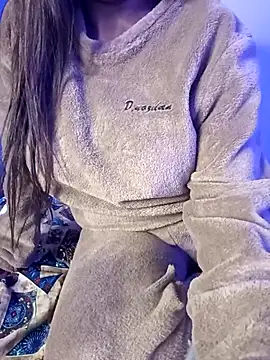 Snapshot of Jessicca_Cum chatting on 01/12/25, 07:31 Jessicca Cum online show from 01/12/25, 07:31