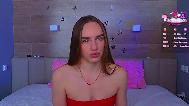 SaraCros online show from 04/11/26, 05:34