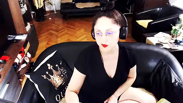 Imperatriza online show from 07/14/26, 02:05