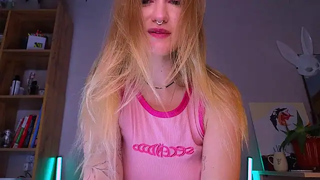 Amelia naughtyGirl online show from 12/18/24, 12:21