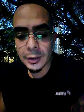 Snapshot of FeloBad chatting on 05/24/26, 11:32 FeloBad online show from 05/24/26, 11:32