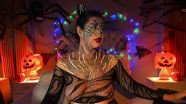 RamonaSimons online show from 10/30/25, 08:09