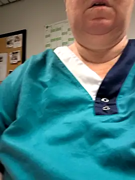 poussychats online show from 12/16/25, 04:28