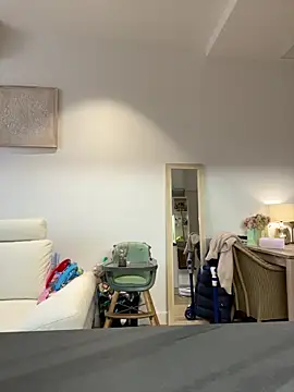 lyajoliee online show from 04/13/26, 07:14