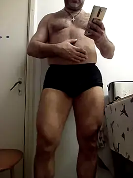 Snapshot of BartalesDaddy chatting on 01/01/25, 03:57 BartalesDaddy online show from 01/01/25, 03:57