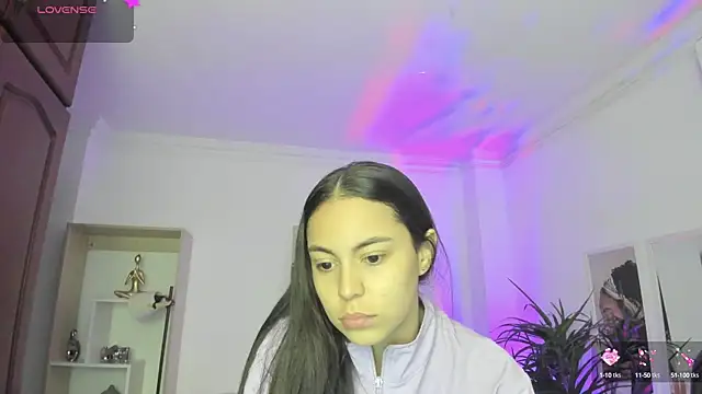 Aleejaa   online show from 03/13/25, 11:19