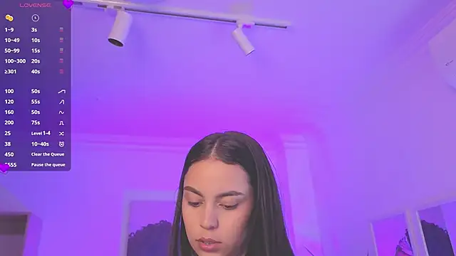 Aleejaa   online show from 12/01/25, 11:26