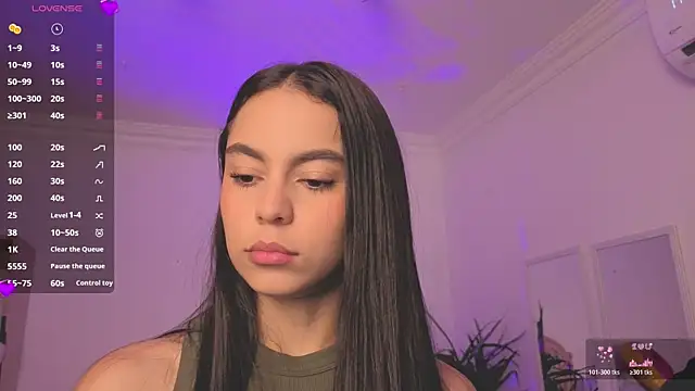 Snapshot of Aleejaa__ chatting on 05/06/26, 11:26 Aleejaa online show from 05/06/26, 11:26