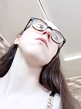 MartiniiSelenna online show from 02/18/25, 10:49