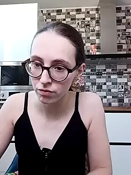 MartiniiSelenna online show from 02/25/25, 09:42