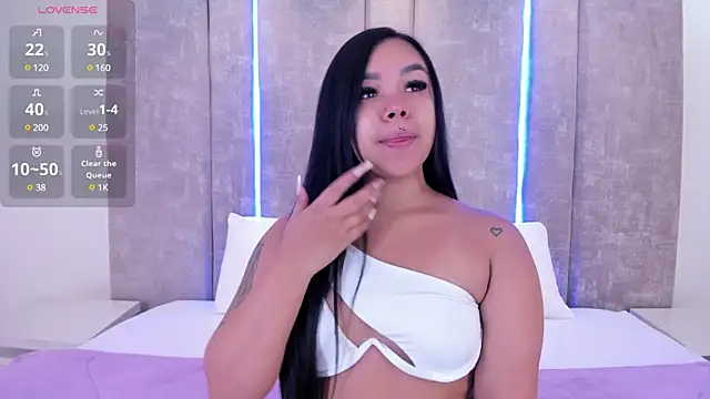 MarianaGarciaa   online show from 02/19/25, 11:17