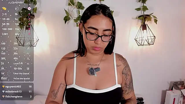 melanieecox online show from 02/12/26, 10:27