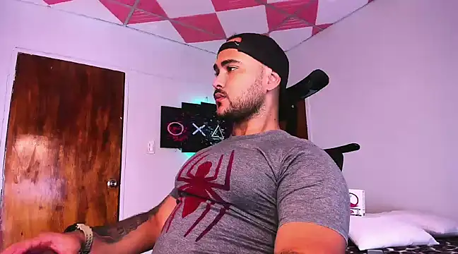 Sebas-hott online show from 12/13/24, 04:11