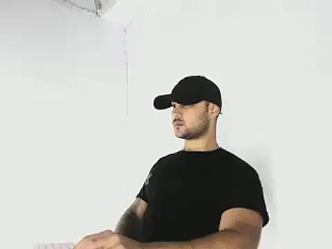 Sebas-hott online show from 10/01/25, 10:27