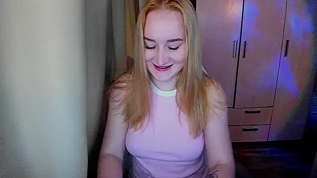 Snapshot of KeiraNight chatting on 05/29/26, 01:14 KeiraNight online show from 05/29/26, 01:14