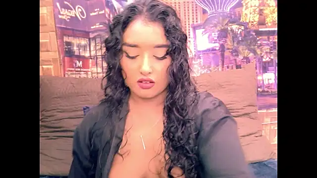 Snapshot of IndianAngel4u chatting on 06/15/26, 06:10 IndianAngel4u online show from 06/15/26, 06:10