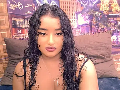 Snapshot of IndianAngel4u chatting on 07/13/26, 06:11 IndianAngel4u online show from 07/13/26, 06:11