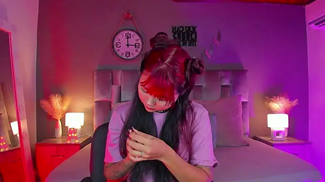 alaia-rogers online show from 02/27/25, 11:41