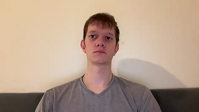 Snapshot of Cube933 chatting on 11/01/25, 10:12 Cube933 online show from 11/01/25, 10:12