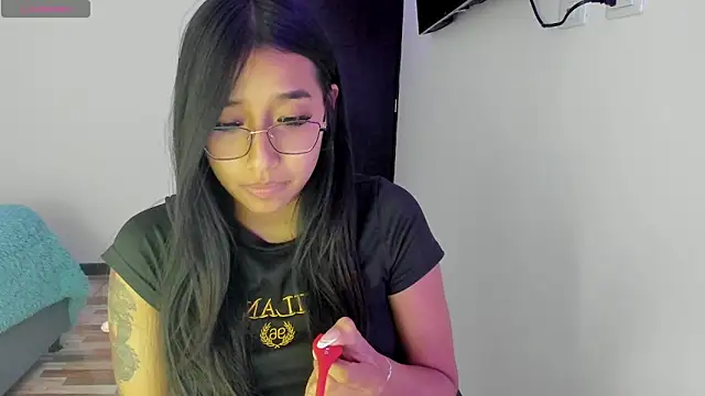 isa bellaa0 online show from 02/22/25, 11:24