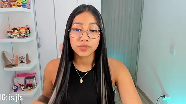 isa bellaa0 online show from 09/23/25, 04:04