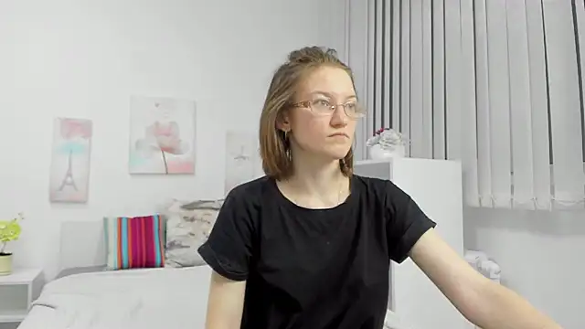 Fiery mary online show from 02/17/25, 01:25