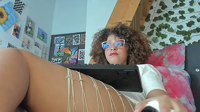 Snapshot of Ada_gales_ chatting on 12/06/24, 02:46 Ada gales  online show from 12/06/24, 02:46