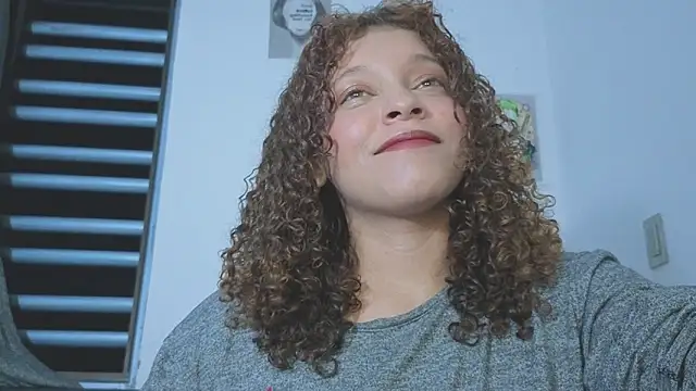 Ada gales  online show from 02/15/26, 04:20