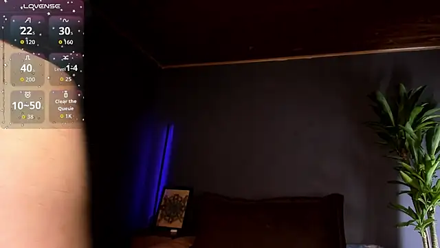 Angel Snowhotxxx online show from 11/12/25, 02:45