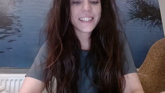 AliceTailor online show from 10/24/25, 08:05