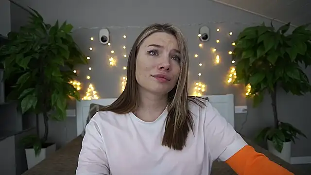 IceDanielles online show from 01/07/25, 02:19