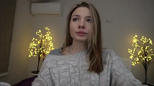 IceDanielles online show from 01/10/25, 02:13