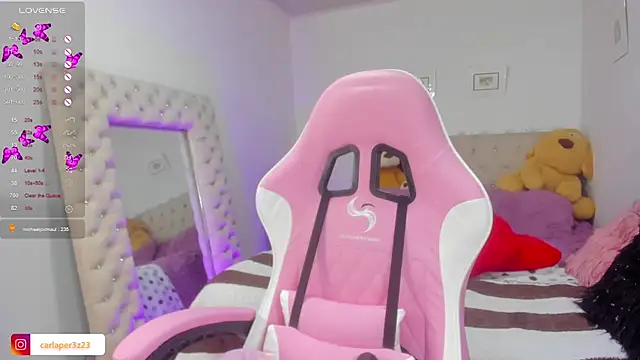 carlaperez  online show from 01/28/25, 07:00