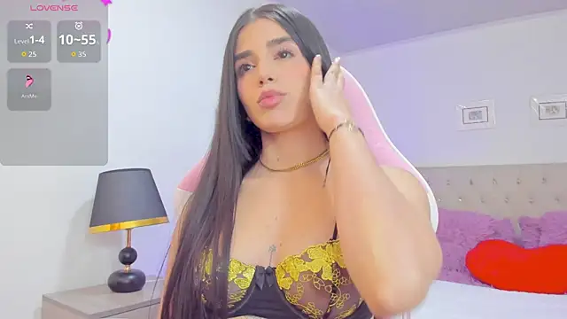 carlaperez  online show from 10/08/25, 01:25