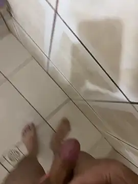 Snapshot of mocinhohrc chatting on 10/11/25, 12:43 mocinhohrc online show from 10/11/25, 12:43