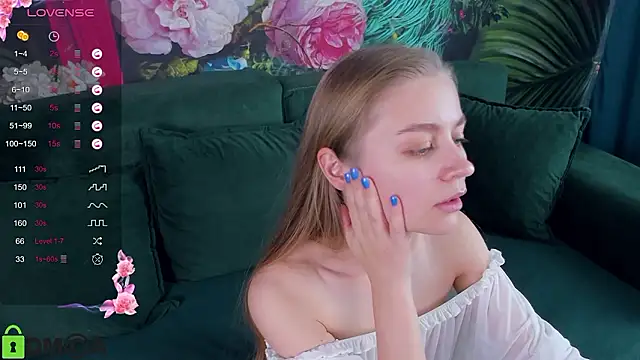 Polumna cute online show from 12/06/24, 02:38