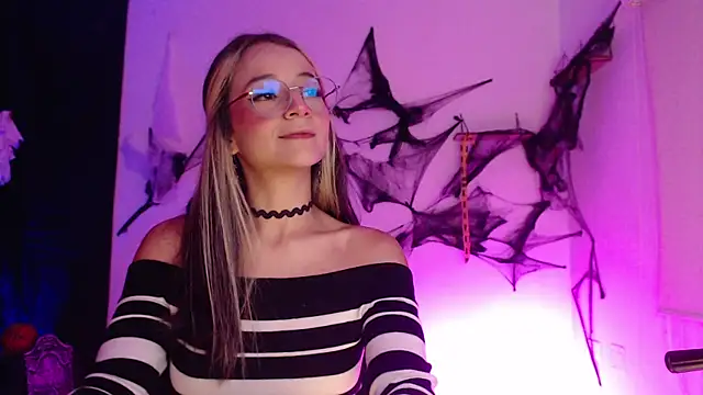 penny sweett  online show from 10/30/25, 11:38