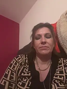 Lwhite1 online show from 01/14/26, 11:31