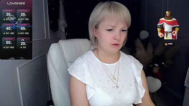 Juarnea online show from 03/18/25, 02:26