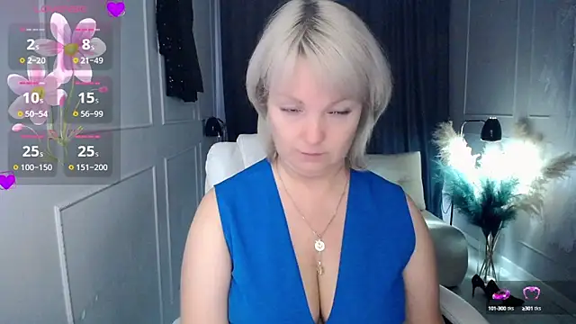 Juarnea online show from 10/14/25, 08:04