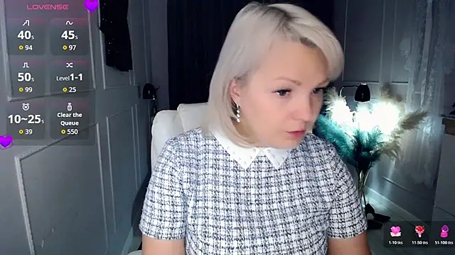 Juarnea online show from 11/06/25, 10:38