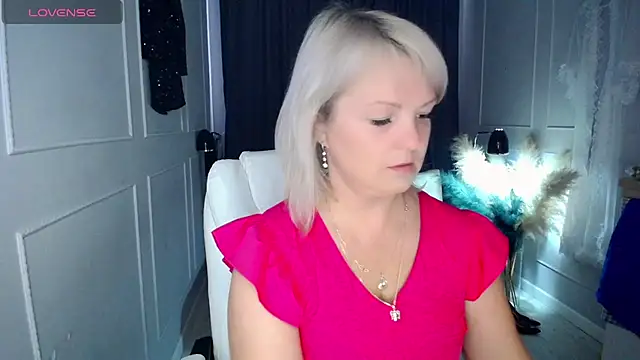 Juarnea online show from 04/01/26, 09:32