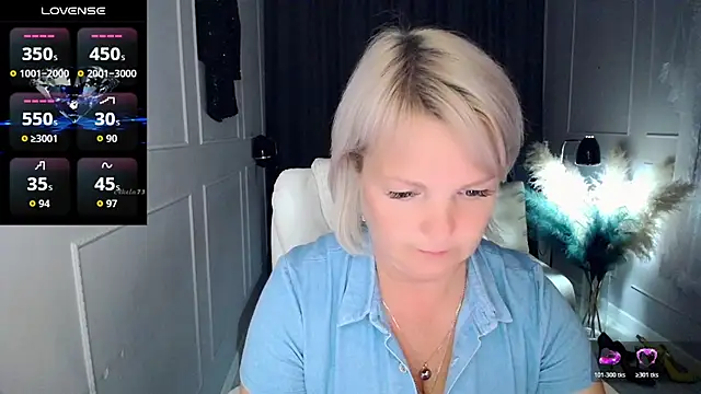 Snapshot of Juarnea chatting on 05/29/26, 03:54 Juarnea online show from 05/29/26, 03:54