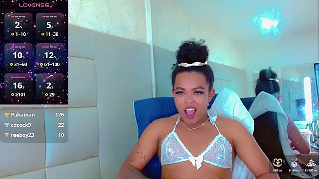 KayleighDreams  online show from 03/13/25, 12:35