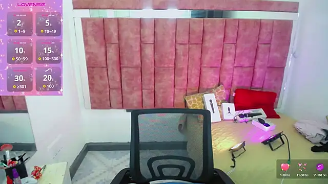 KayleighDreams  online show from 03/11/26, 12:27