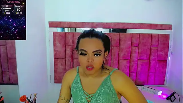 KayleighDreams  online show from 03/28/26, 04:12