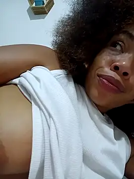 Snapshot of isabellehaynes chatting on 02/28/25, 05:48 isabellehaynes online show from 02/28/25, 05:48