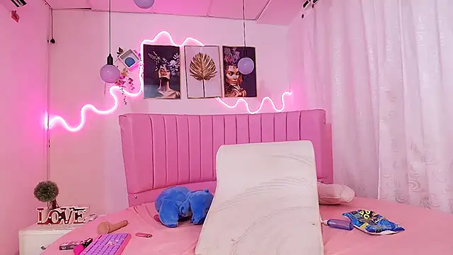 Azul horney online show from 03/09/25, 11:46