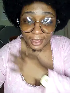 CocoBootyyy online show from 09/28/25, 10:15